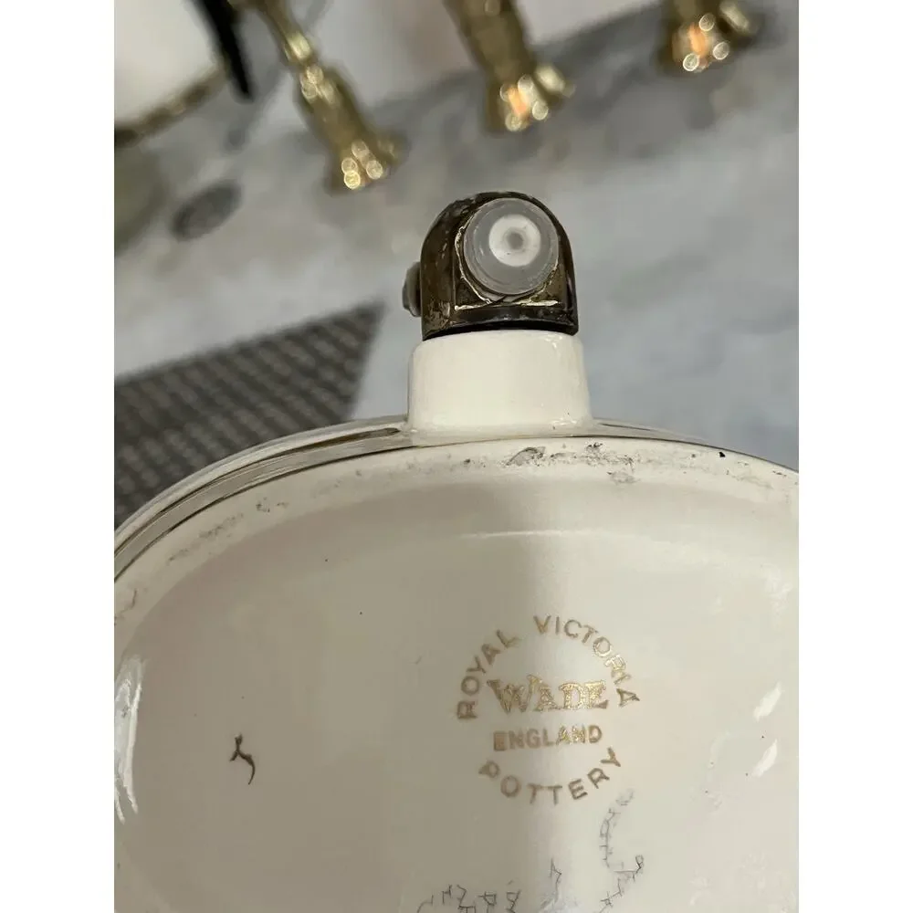 Wade Royal Victoria Pottery: “COGNAC” Barrel Decanter W & A Gilbey